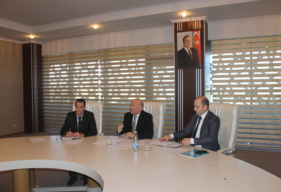 Neftçala sakinlərinin müraciətləri dinlənilib