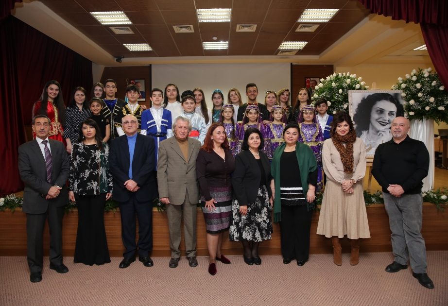 Təhsil Kompleksində Xalq artisti Leyla Bədirbəylinin 100 illik yubileyinə həsr edilmiş tədbir