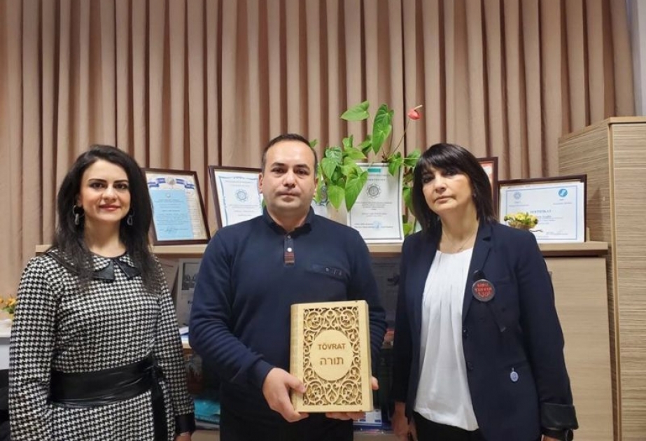Mərkəzi Elmi Kitabxananın fondları zənginləşir