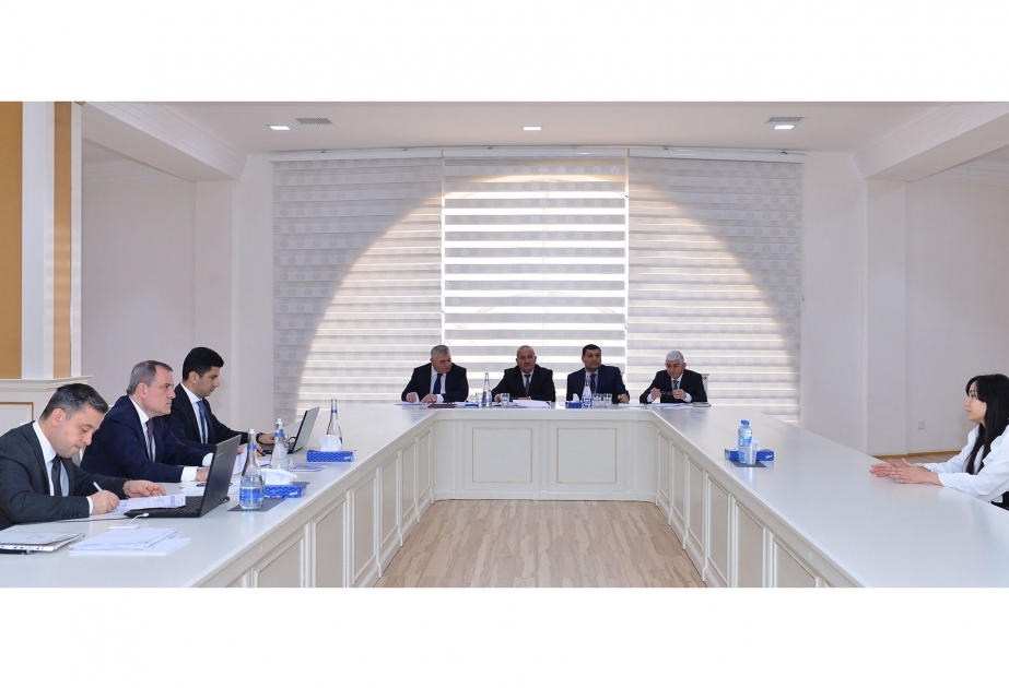 Təhsil naziri Salyanda vətəndaşları qəbul edib