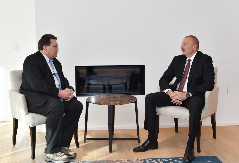President Ilham Aliyev met with Mayor of Swiss town of Montreux in Davos VIDEO