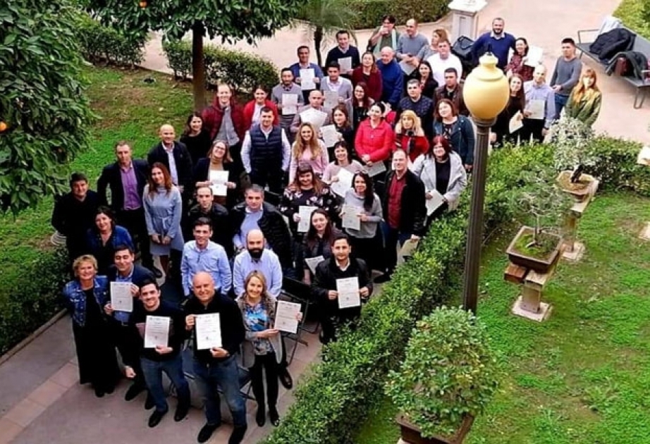 Xəzər Universitetinin əməkdaşları İspaniyada beynəlxalq dərəcəli diplomlara layiq görülüblər