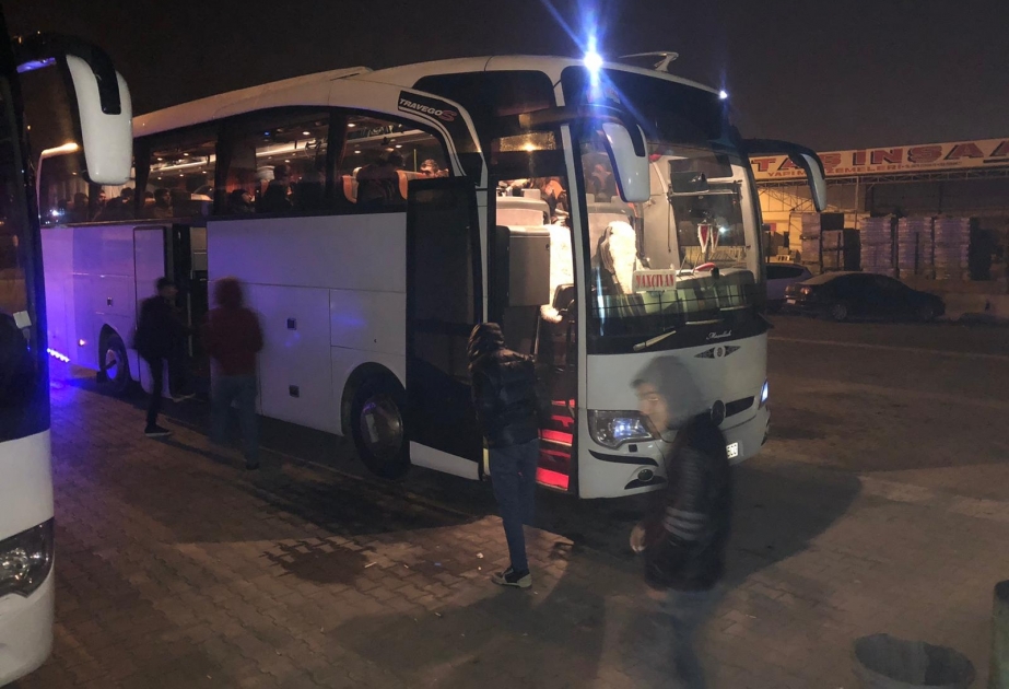 Türkiyədə zəlzələ zonasından təxliyə olunan vətəndaşlarımızın bir qrupu artıq Naxçıvana çatıb