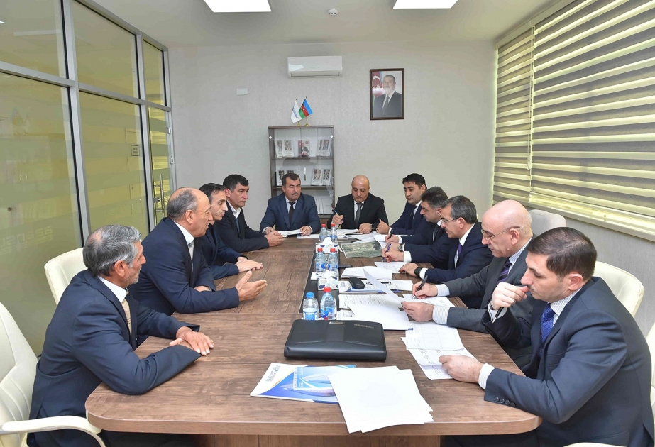 “Azərsu” ASC-nin sədri Ağcabədidə vətəndaşları qəbul edib