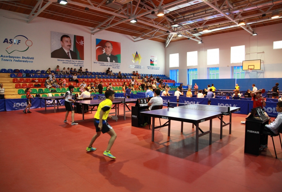 Stolüstü tennis üzrə Azərbaycan çempionatında şəxsi kateqoriyada yarışlar keçirilir