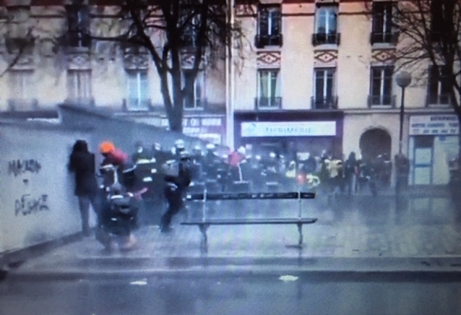 Manifestation des pompiers à Paris