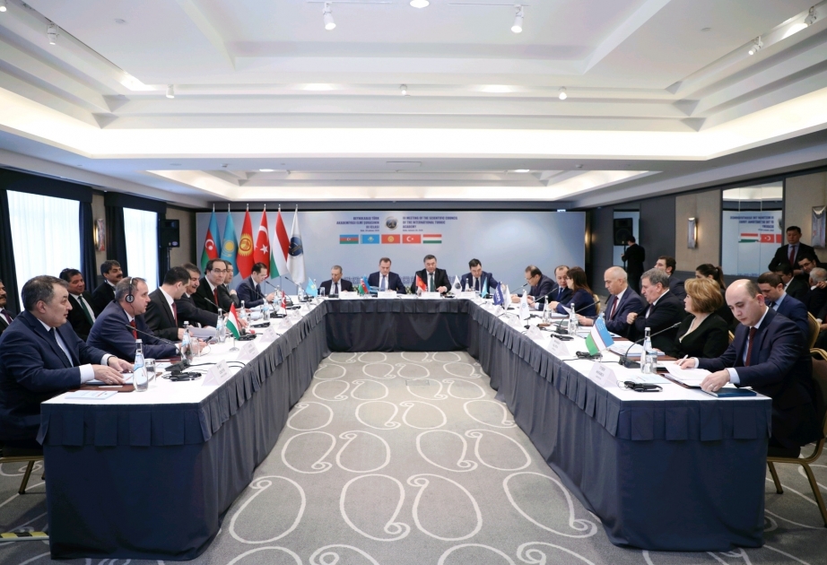 La presidencia del Consejo Científico de la Academia Internacional Turca pasó al Ministerio de Educación de Azerbaiyán