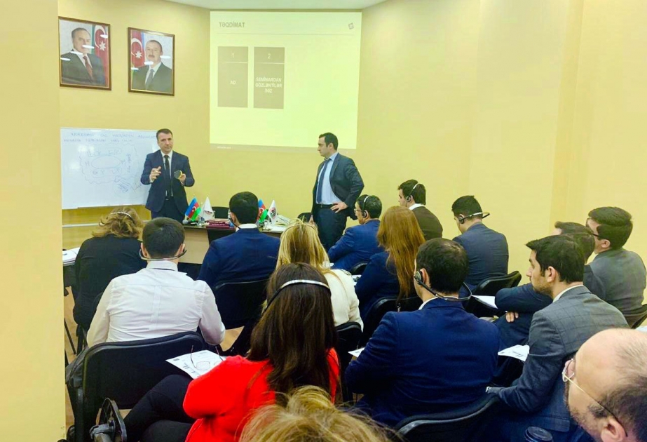 Vəkillər üçün ilk dəfə mediasiya üzrə təlim keçirilib