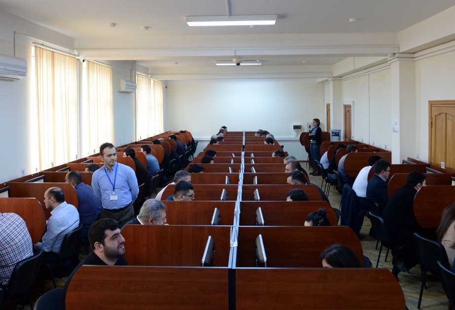 Vəkillər Kollegiyası üzvlüyünə qəbulla bağlı ixtisas imtahanlarının yazılı test mərhələsi keçirilib YENİLƏNİB