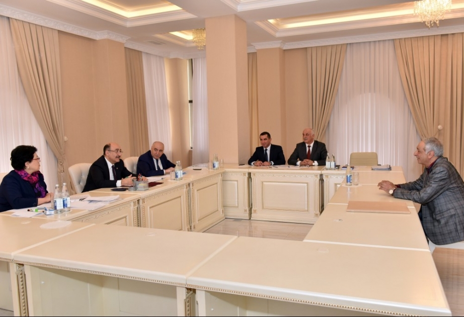 Mədəniyyət naziri və nazirin birinci müavini regionlarda vətəndaşları qəbul edib