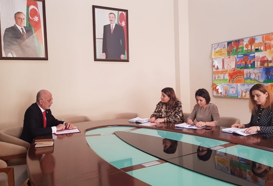 Cooperación entre México y Azerbaiyán en materia de educación secundaria
