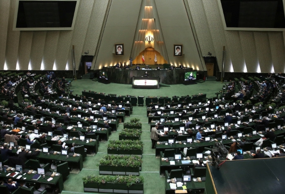 İran parlament seçkilərinə hazırlaşır