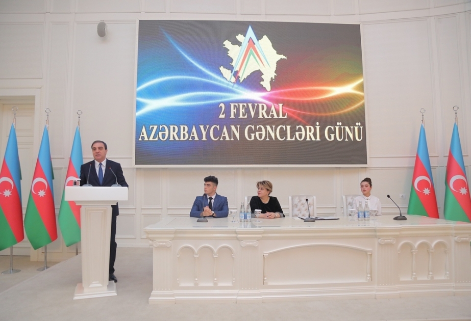 Gəncədə Gənclər Günü təntənəli şəkildə qeyd olunub