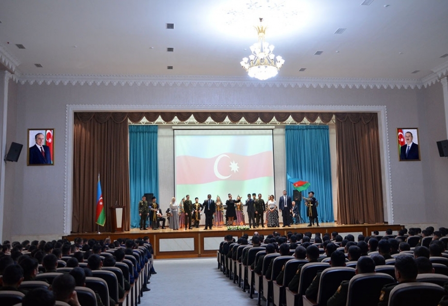 Gənclər Günü münasibətilə Azərbaycan Ordusunda silsilə tədbirlər keçirilib