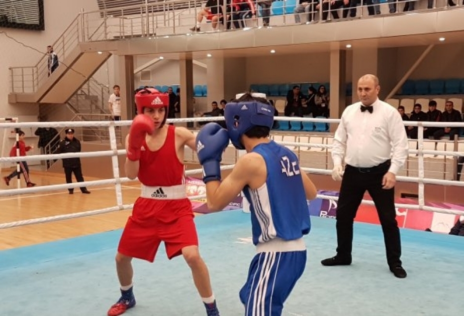 Gənc boksçular arasında Azərbaycan birinciliyi start götürüb