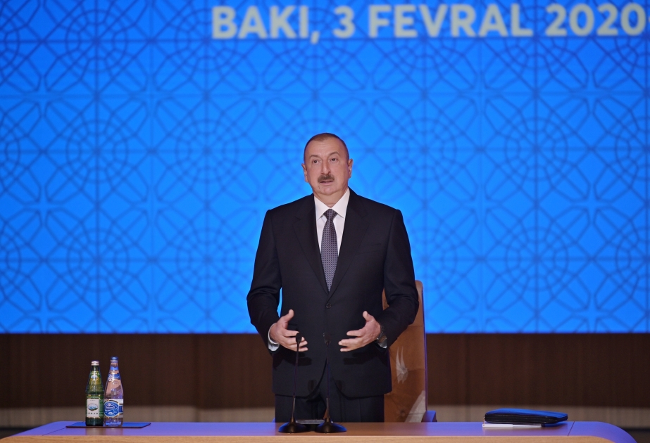 Prezident İlham Əliyev: Makroiqtisadi vəziyyət tam sabitdir