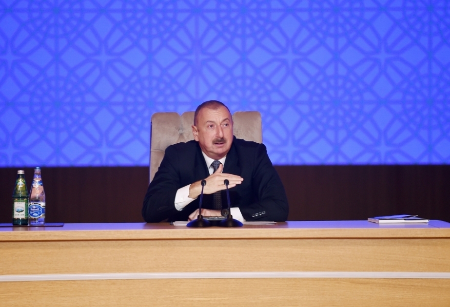 Prezident İlham Əliyev: Dördüncü Sənaye İnqilabında Azərbaycan lider olmalıdır