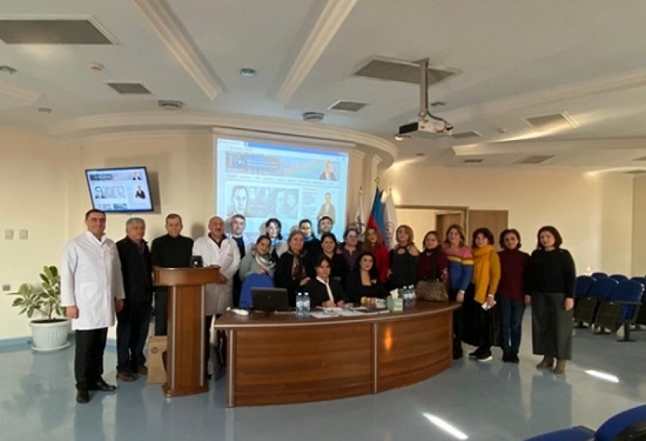Gəncədə şüa diaqnostikası həkimləri üçün səyyar distant kurs təşkil edilib