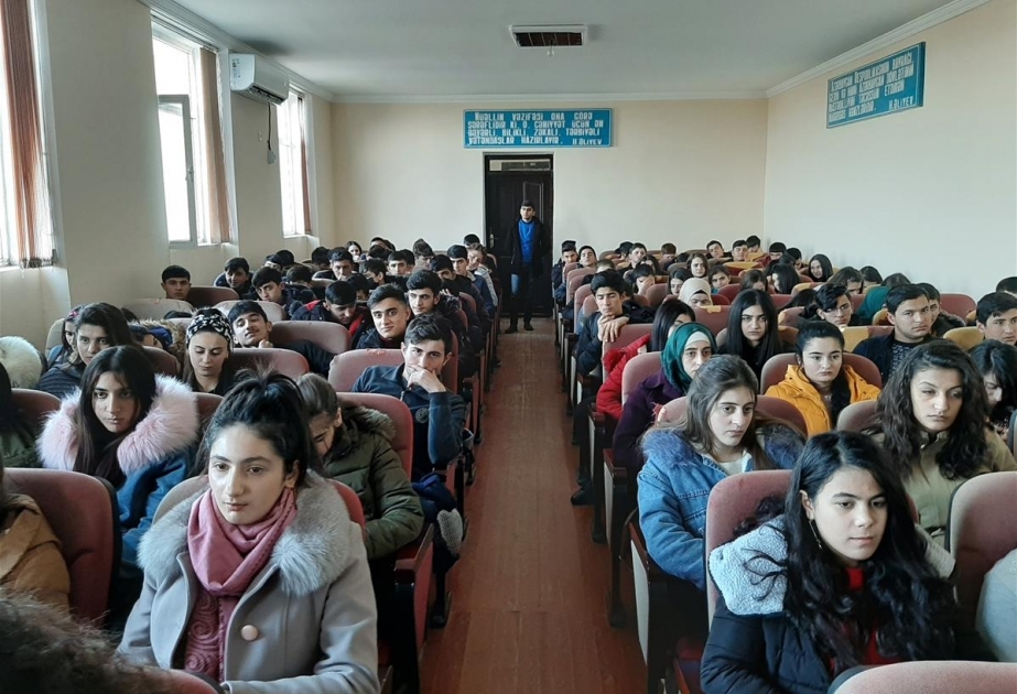 Astarada “Mən ilk dəfə səs verirəm” mövzusunda maarifləndirici tədbir keçirilib