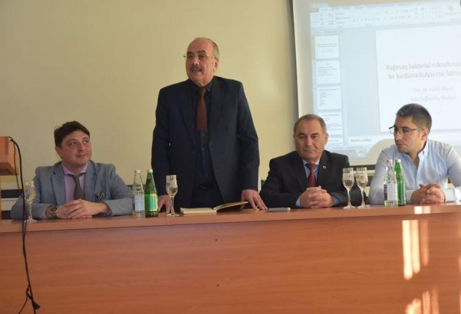 Elmi konfransda ürək patologiyalarında risk faktorları müzakirə olunub