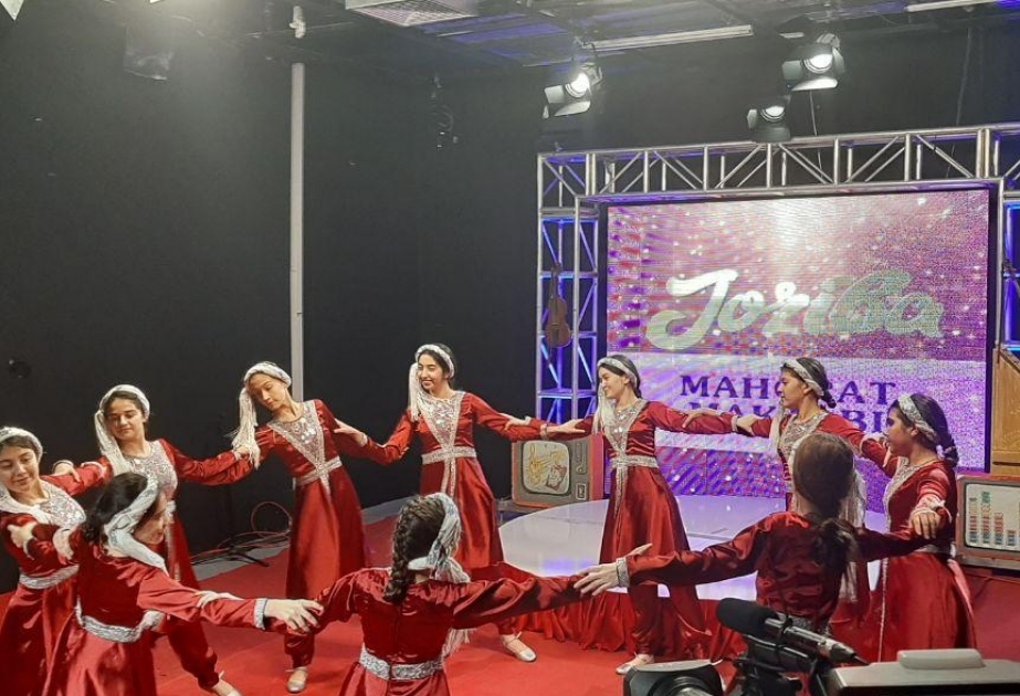 Özbəkistan televiziyasında milli rəqslərimizdən danışılıb