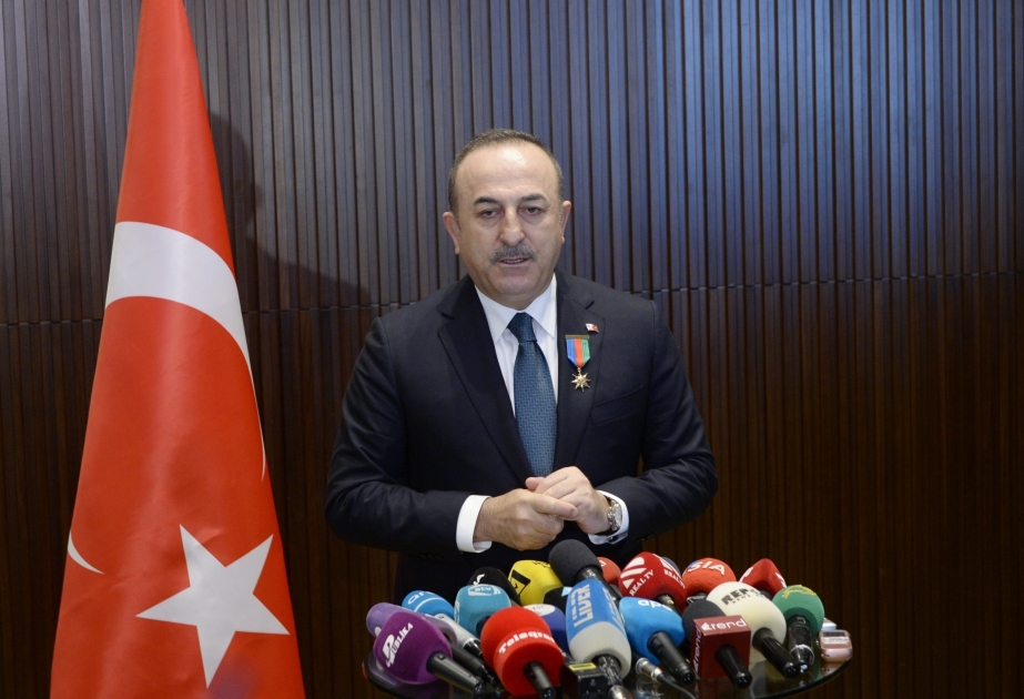 Mevlüt Çavuşoğlu: “Se intensificarán las actividades para fortalecer el Consejo turco”