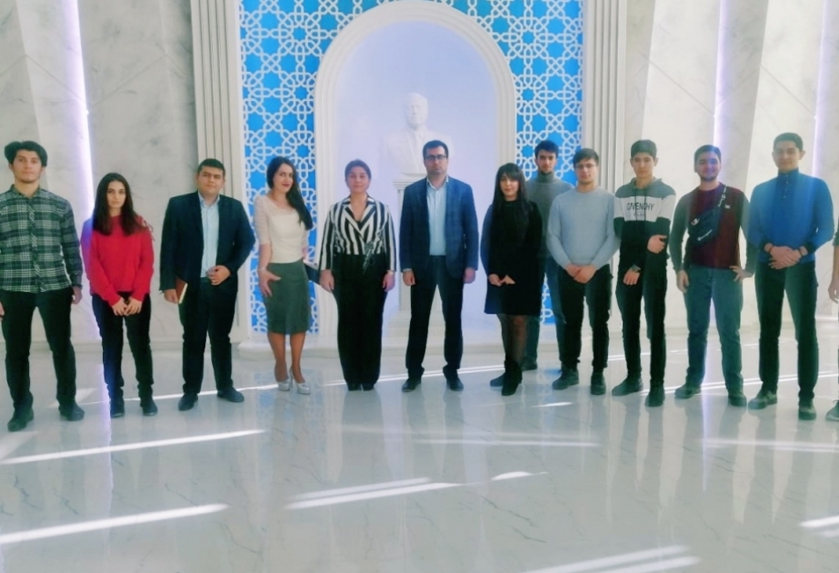 Texniki Universitetin tələbələri şirkətdə təqaüdlü təcrübə proqramlarına cəlb olunub