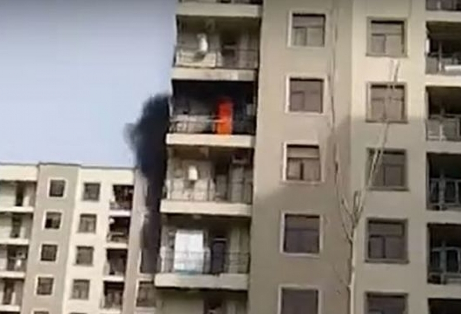 В жилом комплексе Cənnət Park произошел пожар