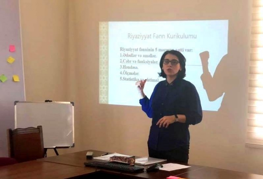 Paytaxt məktəblərində riyaziyyat fənni üzrə seminarlar təşkil olunub