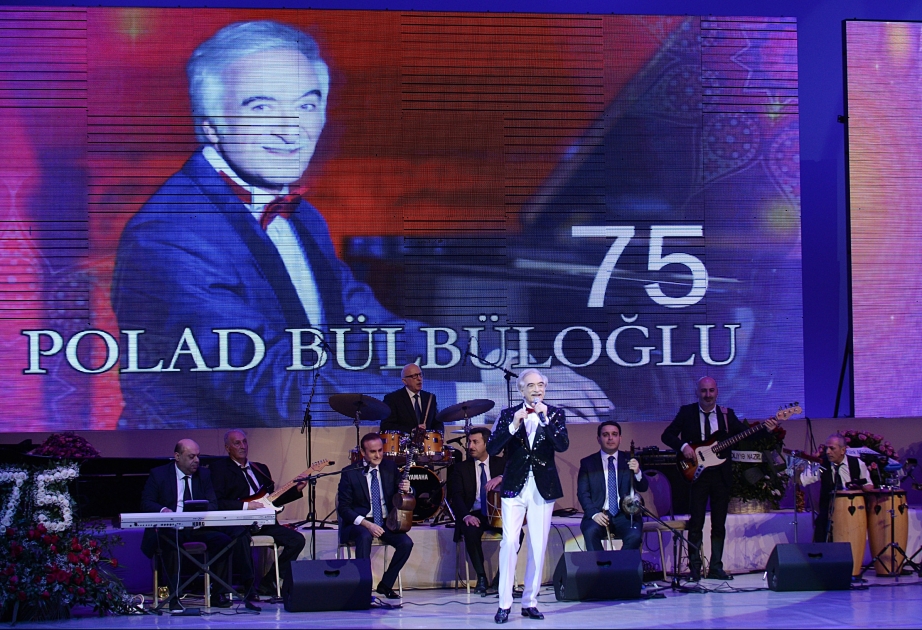 Heydər Əliyev Sarayında Xalq artisti Polad Bülbüloğlunun yubiley konserti təşkil olunub