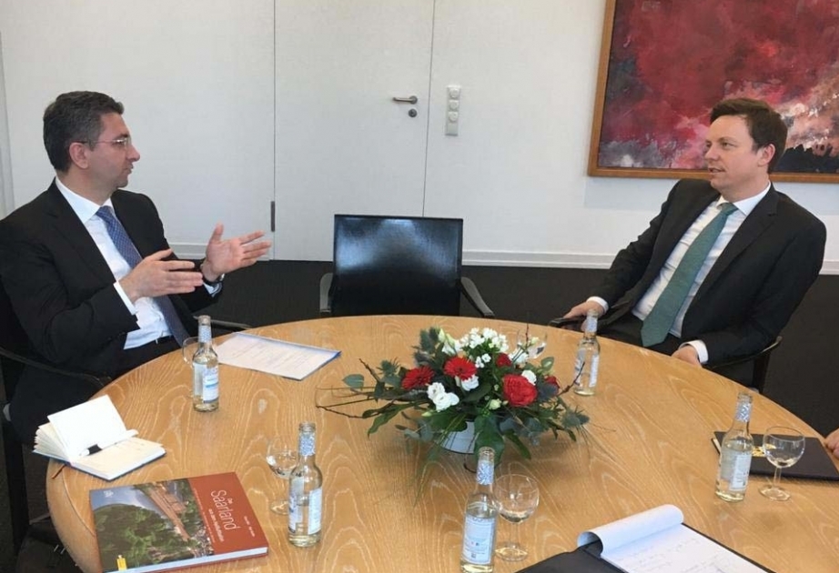 Zusammenarbeit zwischen Aserbaidschan und Saarland diskutiert