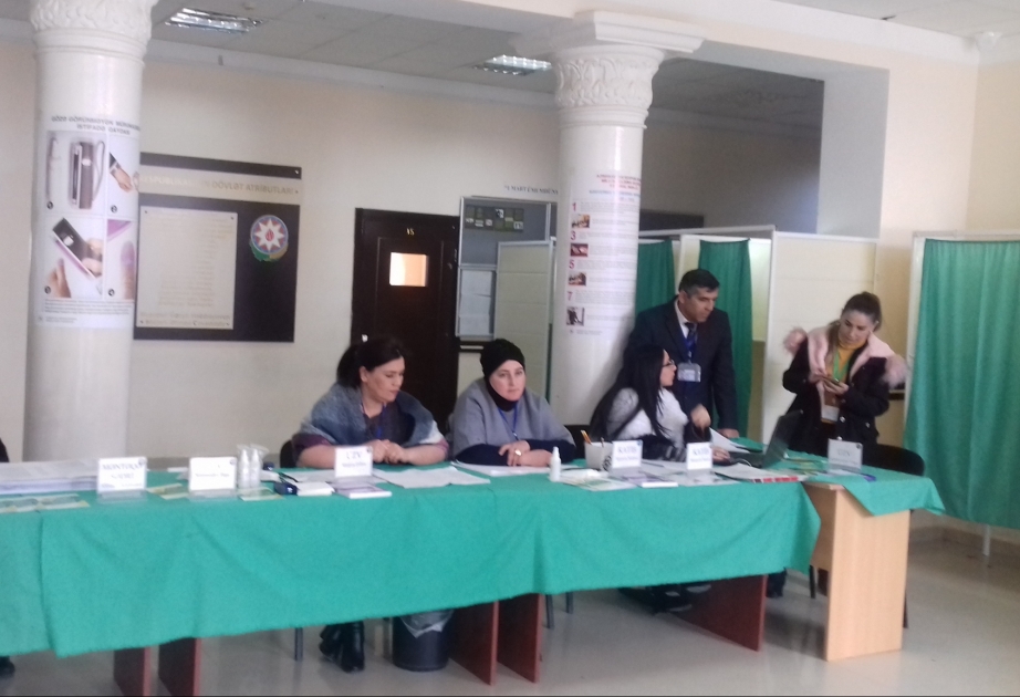 Qaradağdakı bütün seçki məntəqələrində səsvermə mütəşəkkil keçir