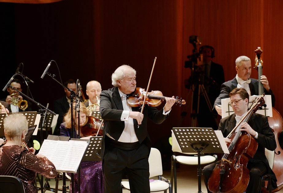 Heydar Aliyev Center hosts concert by Strauss Festival Orchestra Vienna