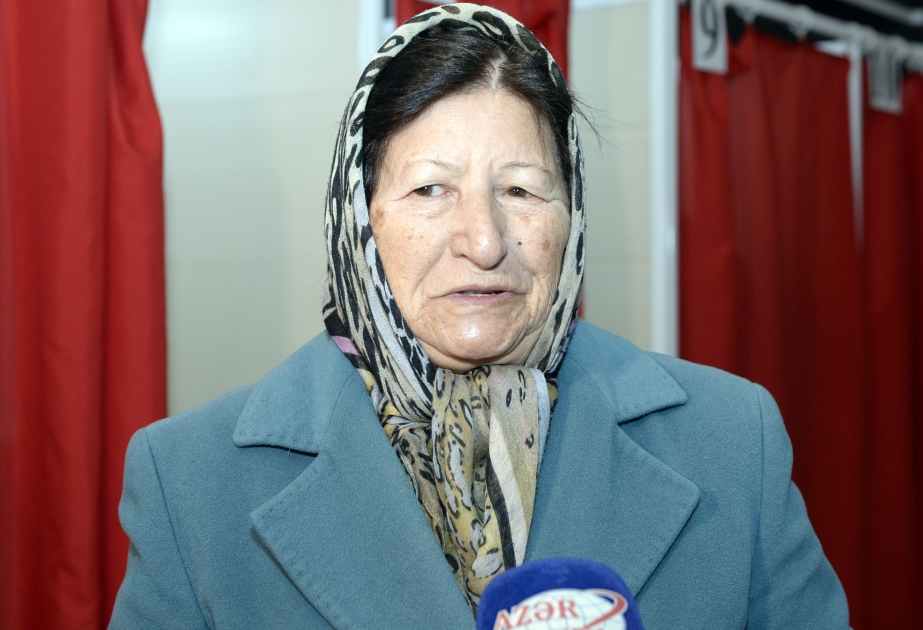 Seçici Tura Səttarova: Hamını öz səsvermə hüququndan istifadə etməyə çağırıram VİDEO