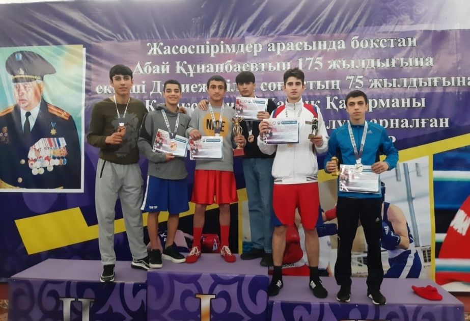 Azərbaycan boksçuları beynəlxalq turnirdə 8 medal qazanıblar