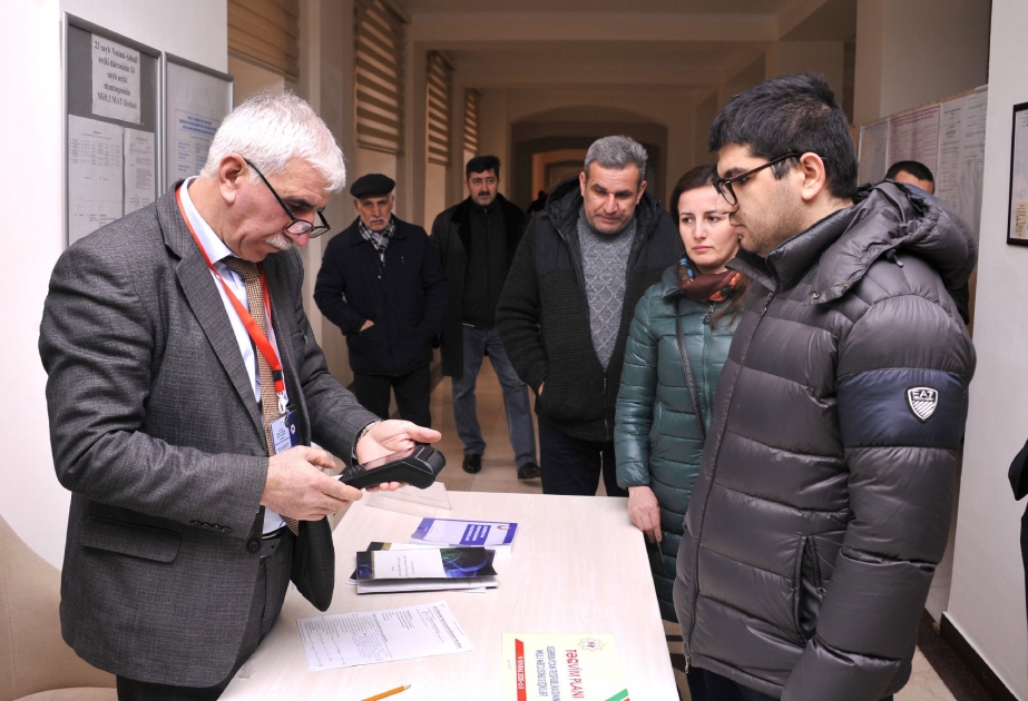 23 saylı Nəsimi-Səbail seçki dairəsinin 14 saylı seçki məntəqəsində seçici fəallığı yüksəkdir