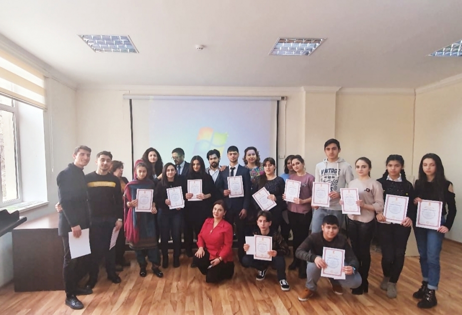 “Hindistanı tanıyaq” inşa müsabiqəsinin qalibləri müəyyənləşdirilib