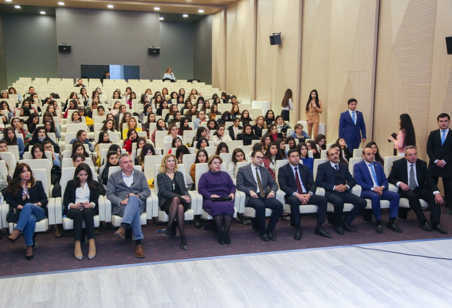 Gəncədə qadınların işgüzar inkişafı təlimləri başa çatıb