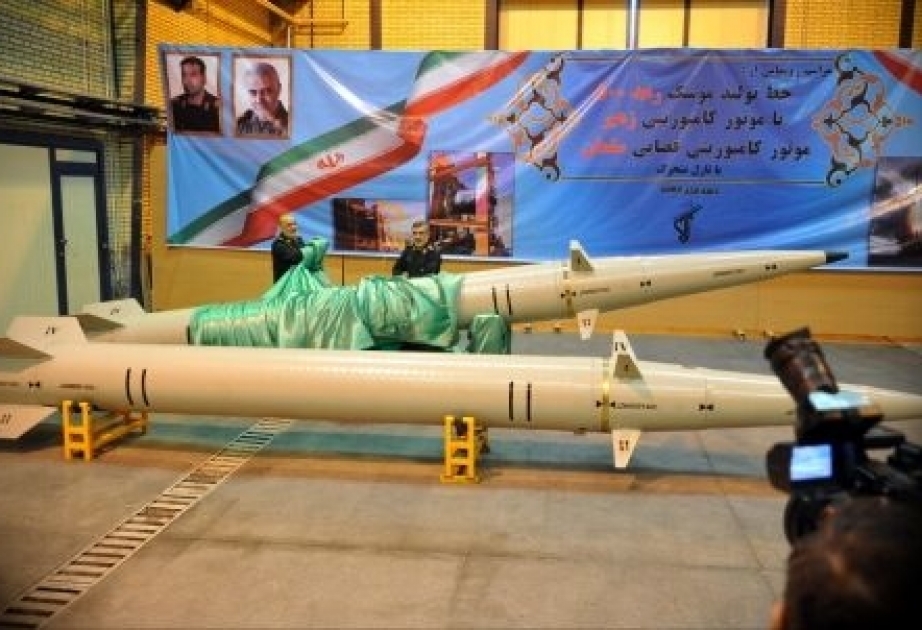 İran yeni nəsil raket silahını təqdim edib