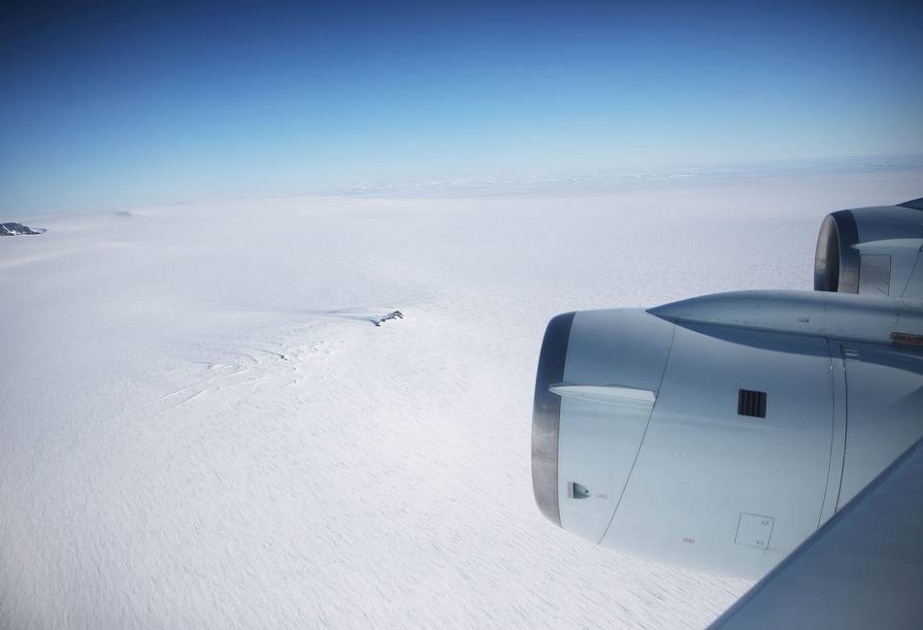 Климатологи предложили снизить высоту полета авиалайнеров ради борьбы с глобальным потеплением