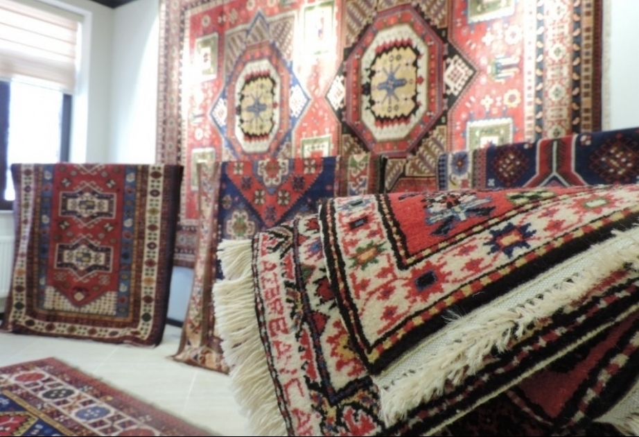 768 m2 de tapis ont été tissés dans la filiale de Gouba de la Société « Azerkhaltcha » VIDEO