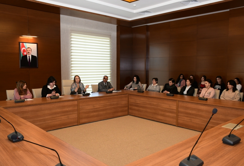 Ailə, Qadın və Uşaq Problemləri üzrə Dövlət Komitəsinin sədr müavini Ağdaşda vətəndaşları qəbul edib