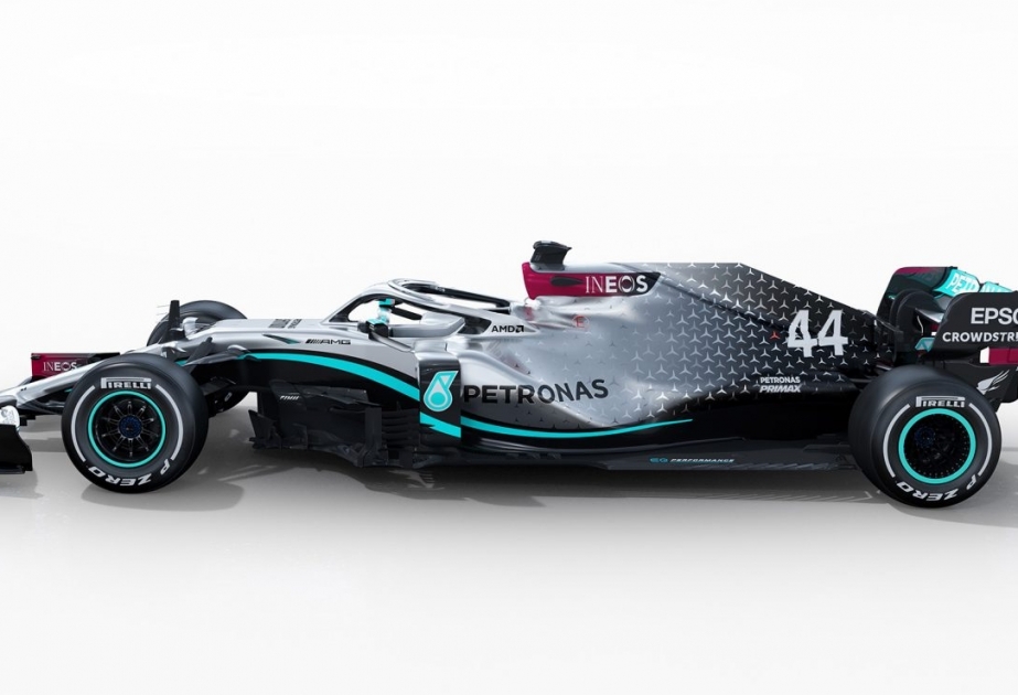 “Mercedes” komandası 2020-ci il mövsümü üçün yeni bolidini nümayiş etdirib