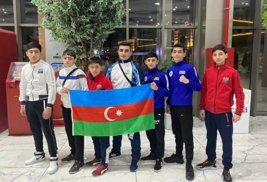 Savatçılarımız Tbilisidə beynəlxalq turnirdə 10 medal qazanıblar