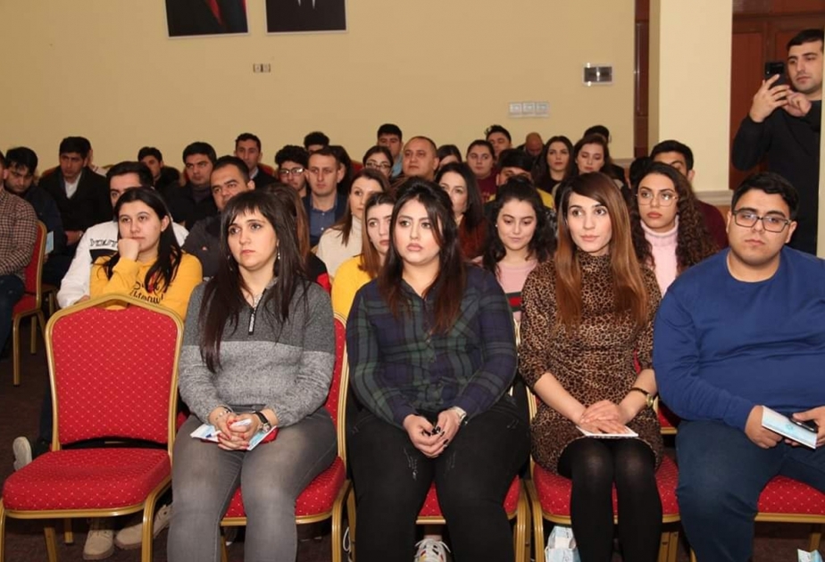 Şəkidə könüllülər üçün Qış məktəbi təşkil edilib