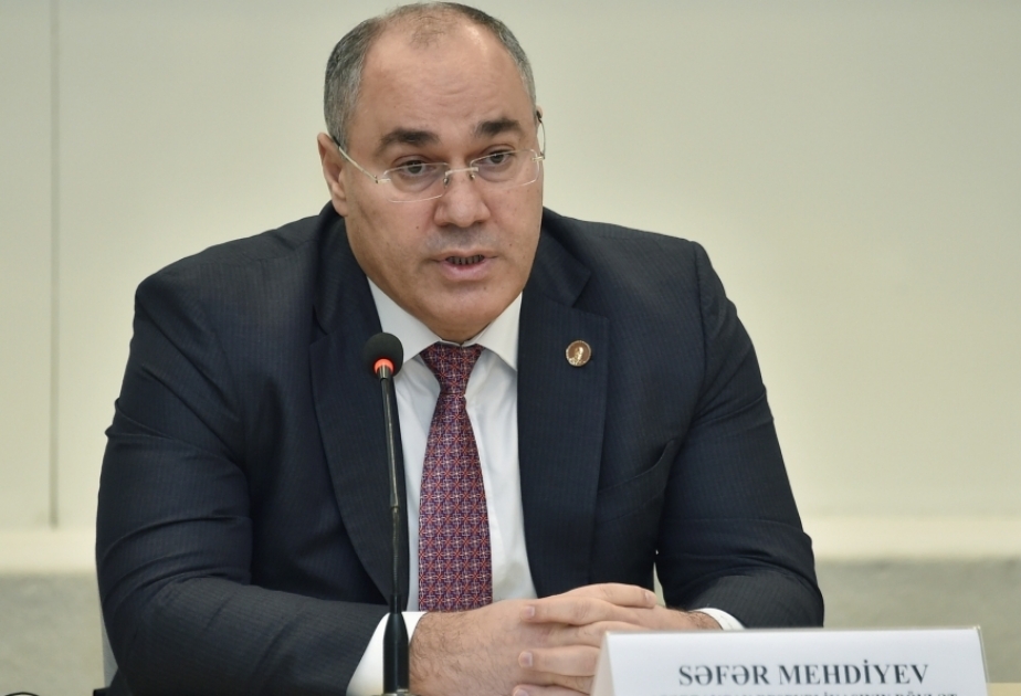 Safar Mehdiyev: “Se necesita un diálogo directo entre el Estado y las empresas en el sector de la joyería de Azerbaiyán”