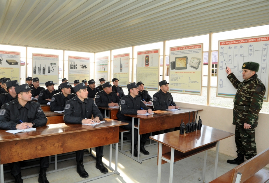 Daxili Qoşunların Təlim Mərkəzində məşğələlər uğurla davam etdirilir