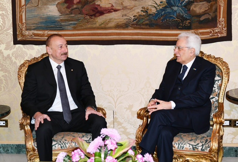 Los presidentes de Azerbaiyán e Italia se reunieron cara a cara