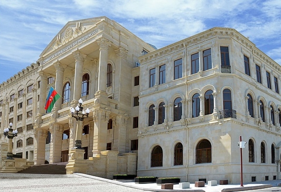 Bərdə İdarəetmə və Texnologiya Kollecinin direktoru və müavini rüşvət almaqda şübhəli bilindikləri üçün tutulublar