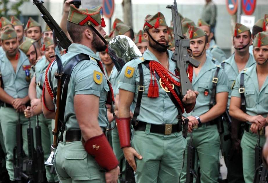 Министерство обороны Испании намерено увеличить численность военнослужащих